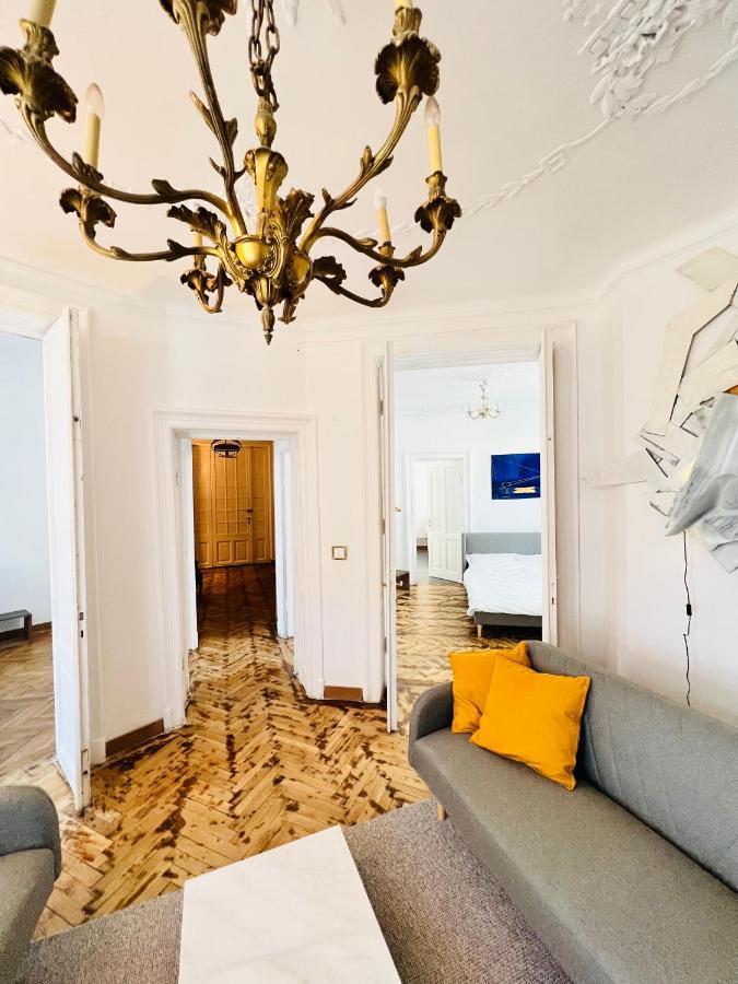 Sada Art Gallery Apartment Bucureşti Eksteriør bilde